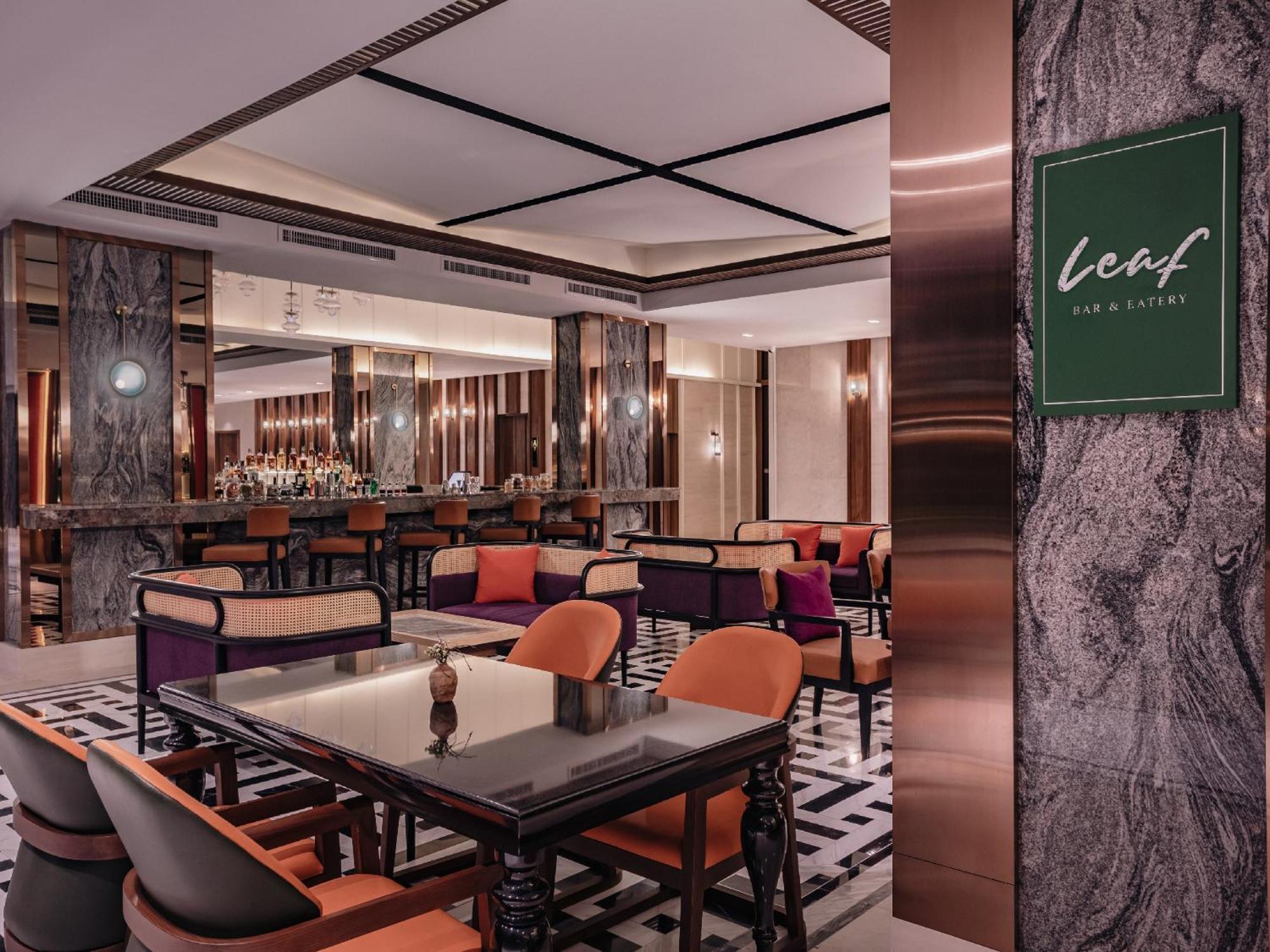 Nysa Hotel Bangkok Sukhumvit 11 Zewnętrze zdjęcie Verf Bar & Lounge
