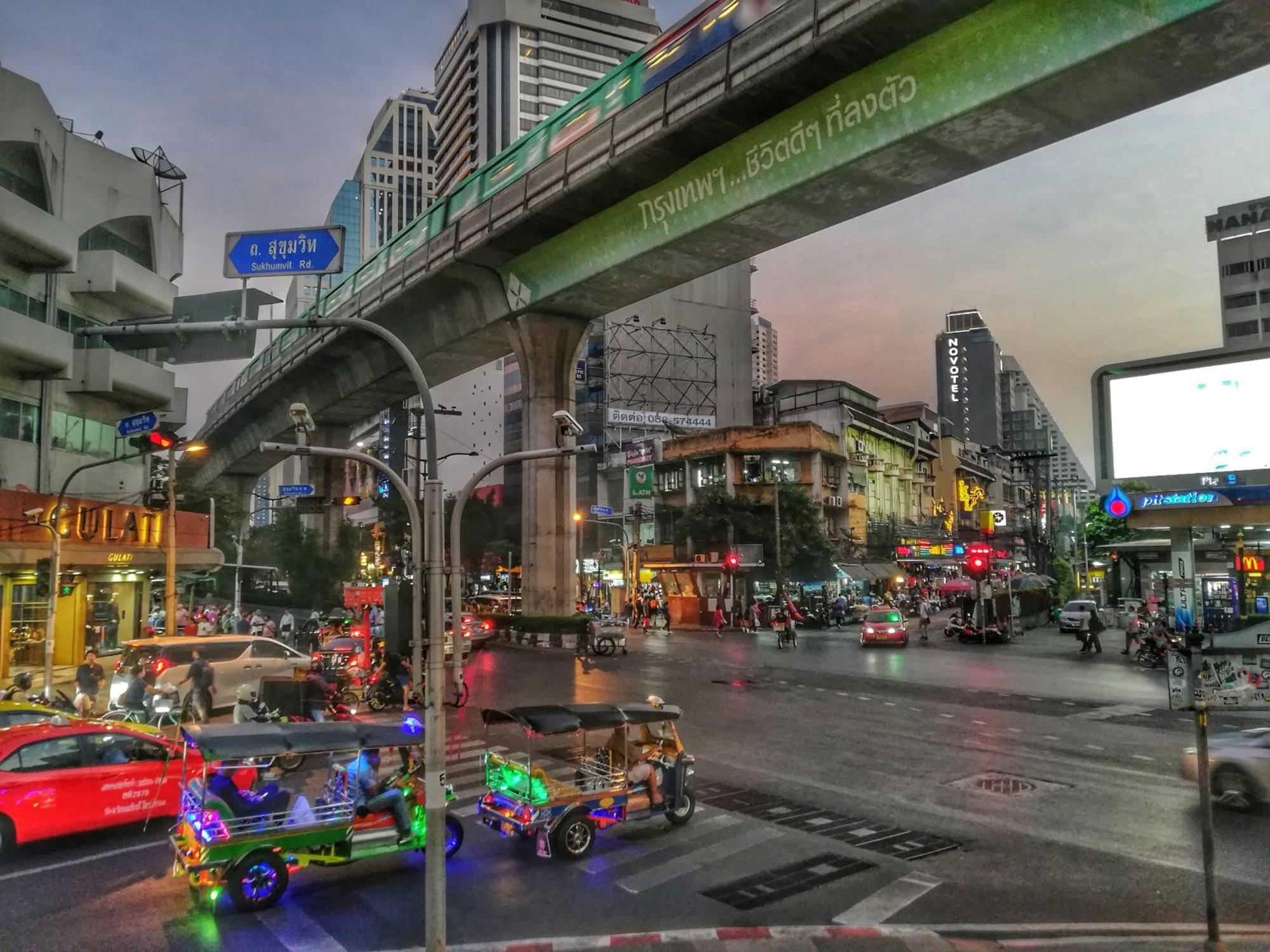 Nysa Hotel Bangkok Sukhumvit 11 Zewnętrze zdjęcie The station in 2019